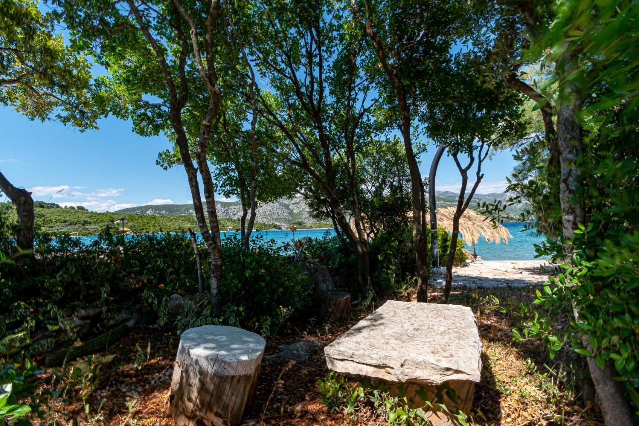 Apartments Mak Račišće Εξωτερικό φωτογραφία