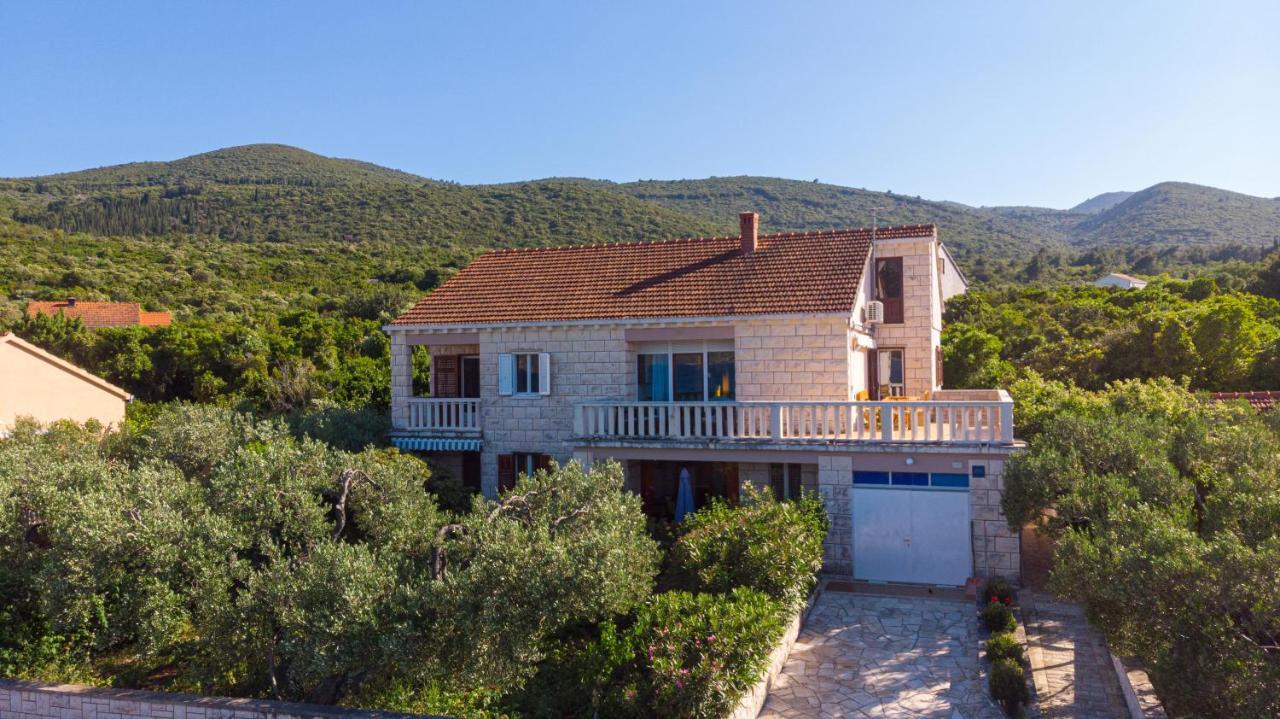 Apartments Mak Račišće Εξωτερικό φωτογραφία