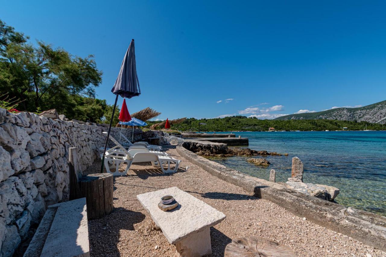 Apartments Mak Račišće Εξωτερικό φωτογραφία