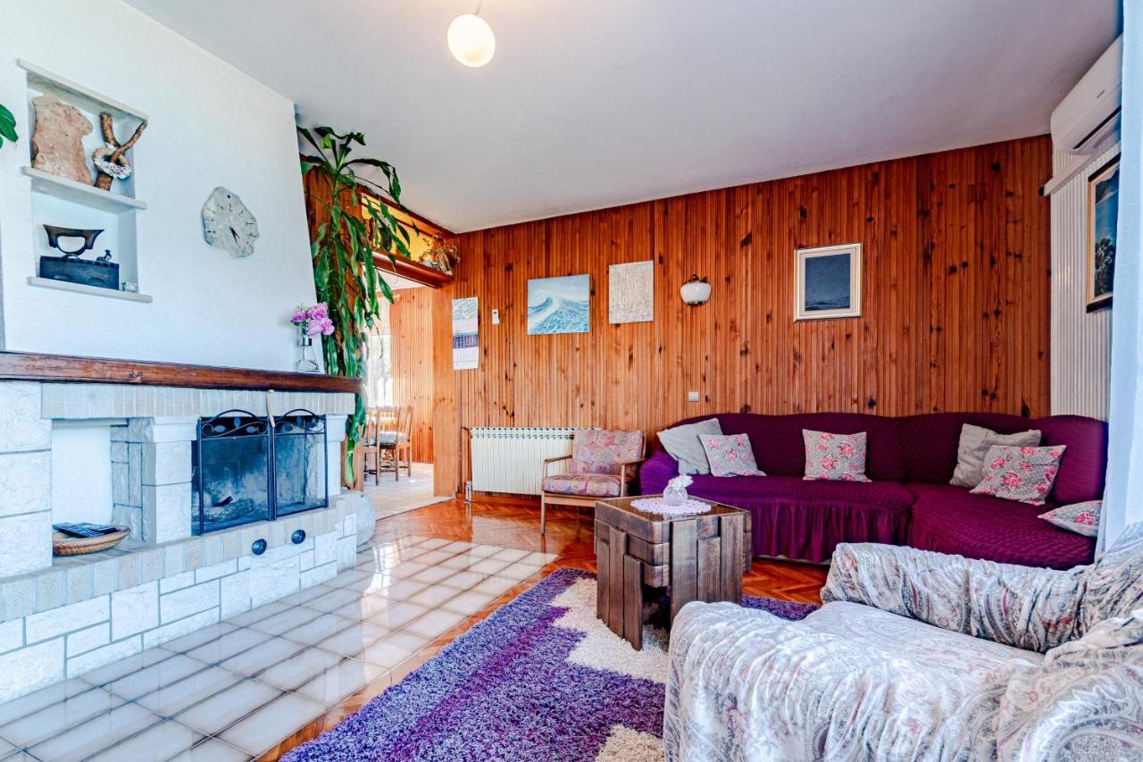Apartments Mak Račišće Εξωτερικό φωτογραφία