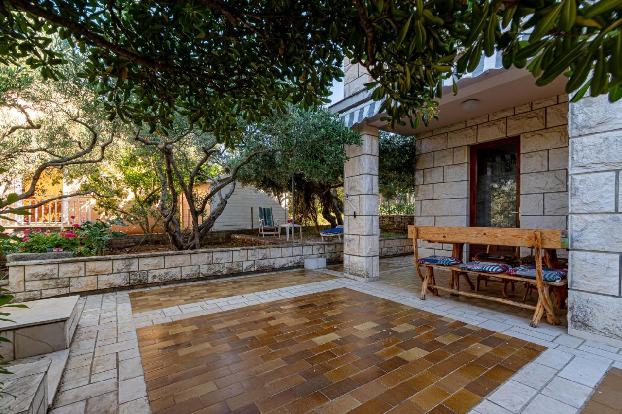Apartments Mak Račišće Εξωτερικό φωτογραφία