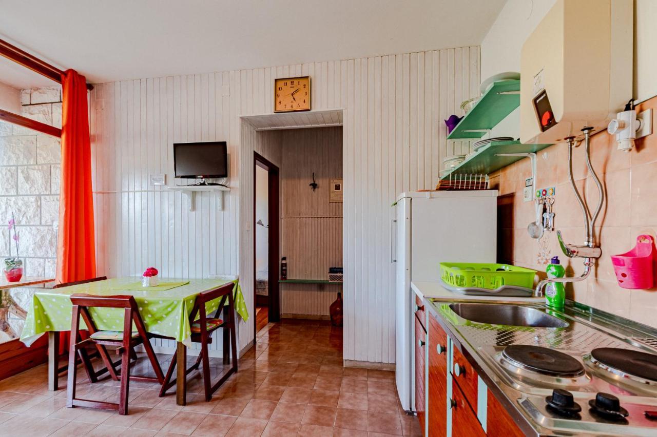 Apartments Mak Račišće Εξωτερικό φωτογραφία