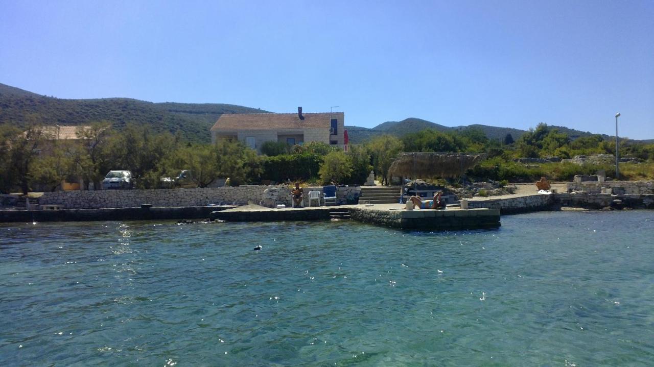 Apartments Mak Račišće Εξωτερικό φωτογραφία
